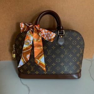 ❗️SOLD ❗️Authentic Louis Vuitton Alma